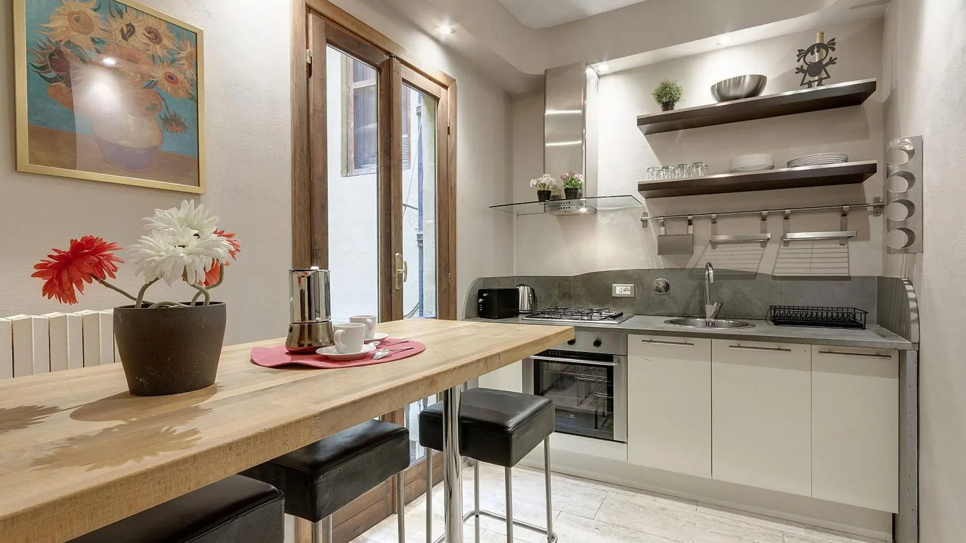 Calzaiuoli Apartments By Mamo Florence 0*,