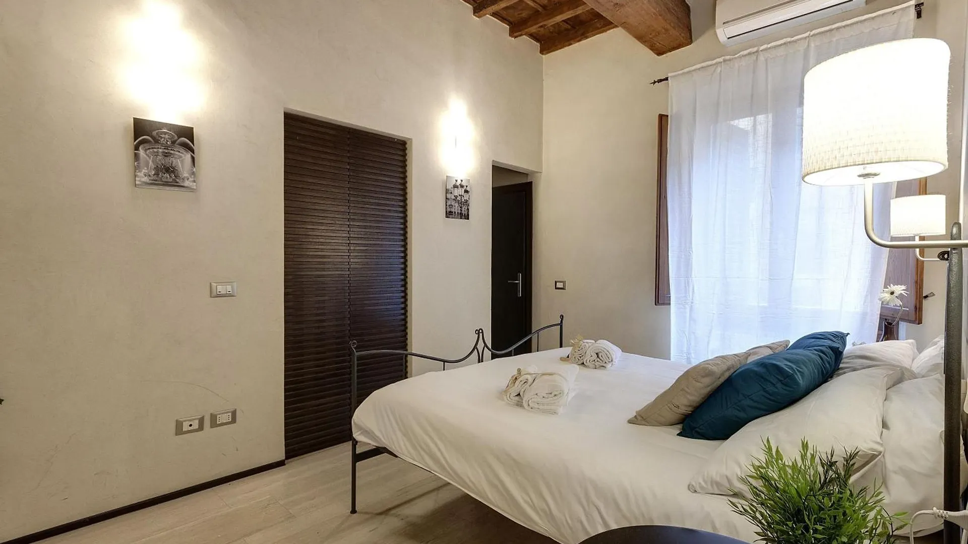 Calzaiuoli Apartments By Mamo Florence