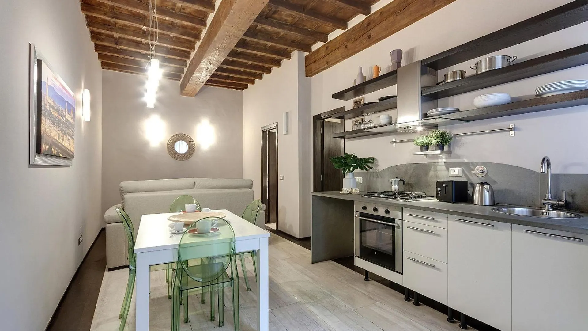 Calzaiuoli Apartments By Mamo Florence